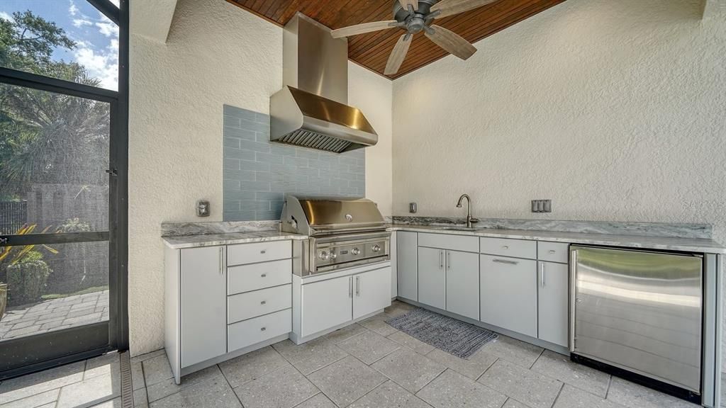 For Sale: $1,475,000 (3 beds, 3 baths, 2932 Square Feet)