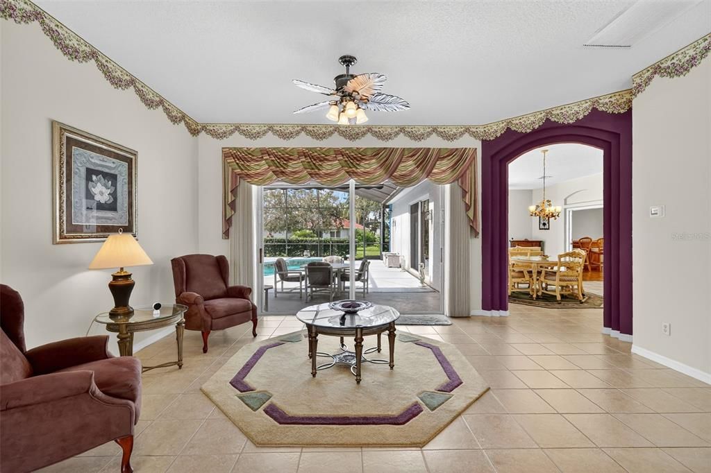 For Sale: $399,000 (2 beds, 2 baths, 2383 Square Feet)