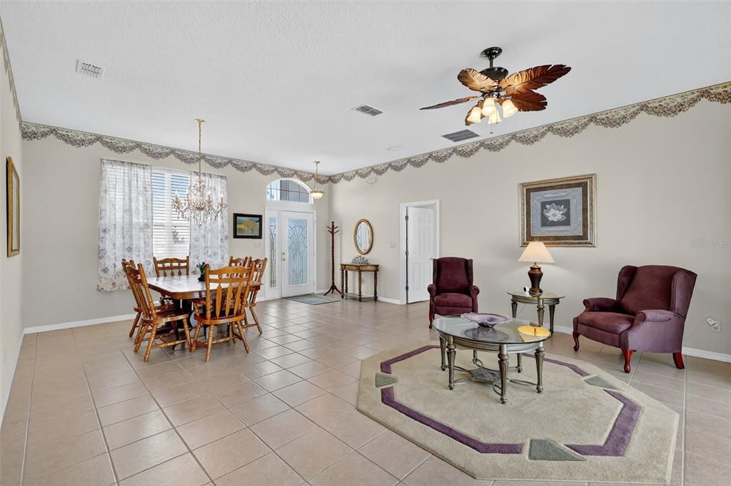 For Sale: $399,000 (2 beds, 2 baths, 2383 Square Feet)