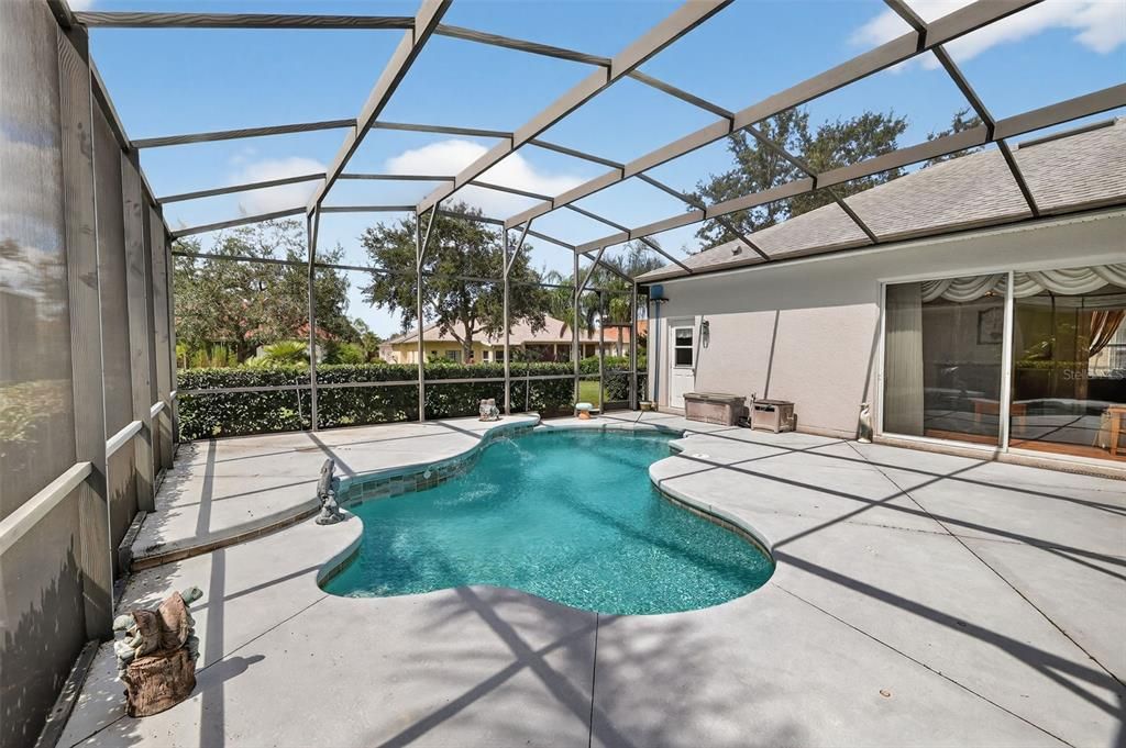 For Sale: $399,000 (2 beds, 2 baths, 2383 Square Feet)