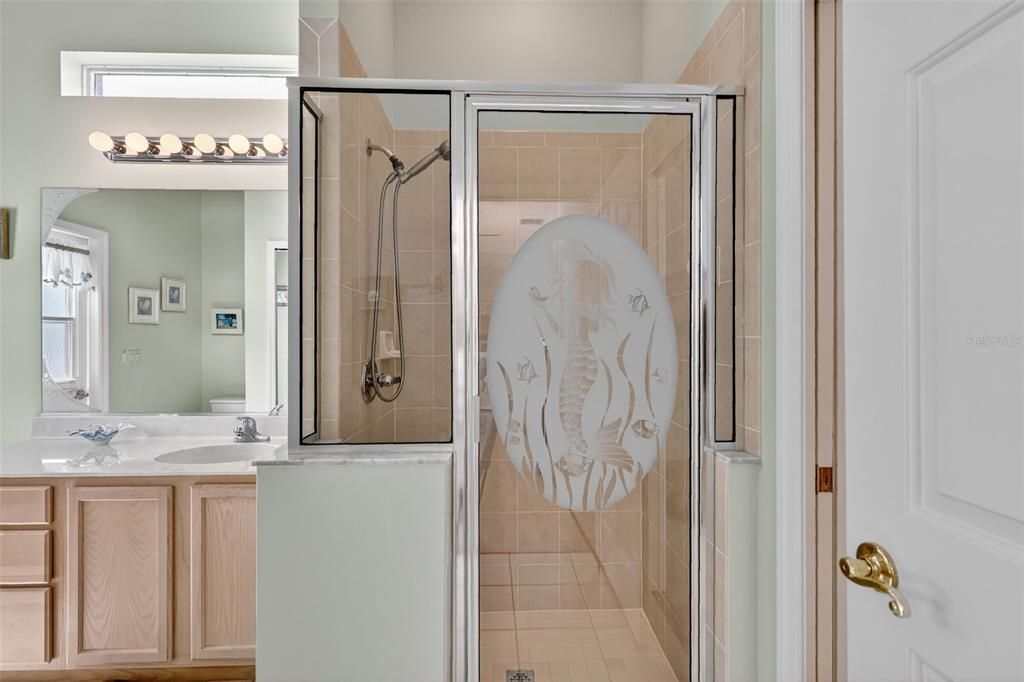 For Sale: $399,000 (2 beds, 2 baths, 2383 Square Feet)