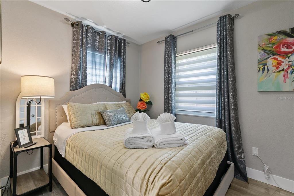 En Venta: $525,000 (5 camas, 3 baños, 2060 Pies cuadrados)