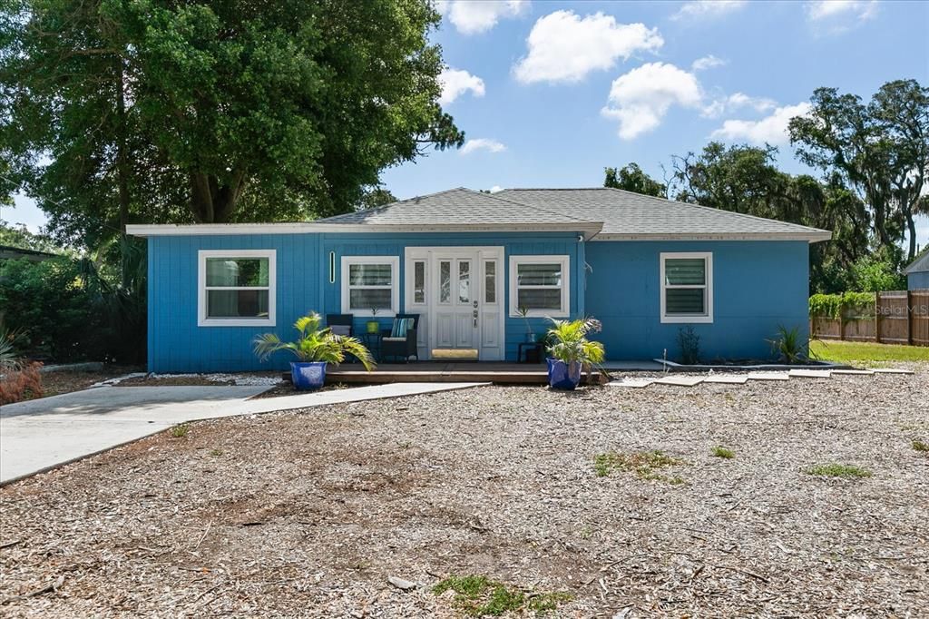 En Venta: $525,000 (5 camas, 3 baños, 2060 Pies cuadrados)