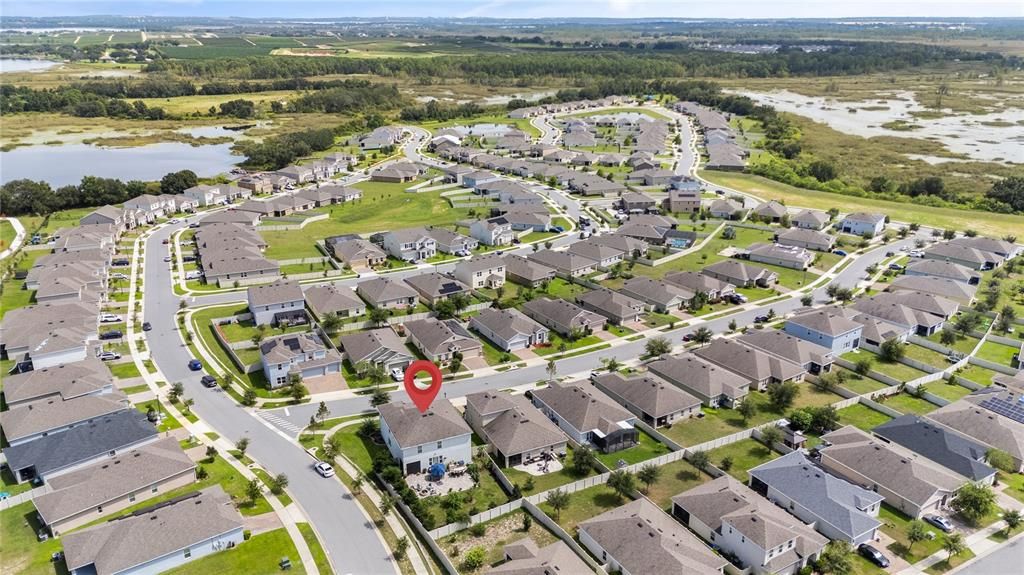 合同活跃: $459,000 (5 贝兹, 3 浴室, 3228 平方英尺)