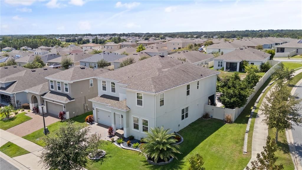 合同活跃: $459,000 (5 贝兹, 3 浴室, 3228 平方英尺)