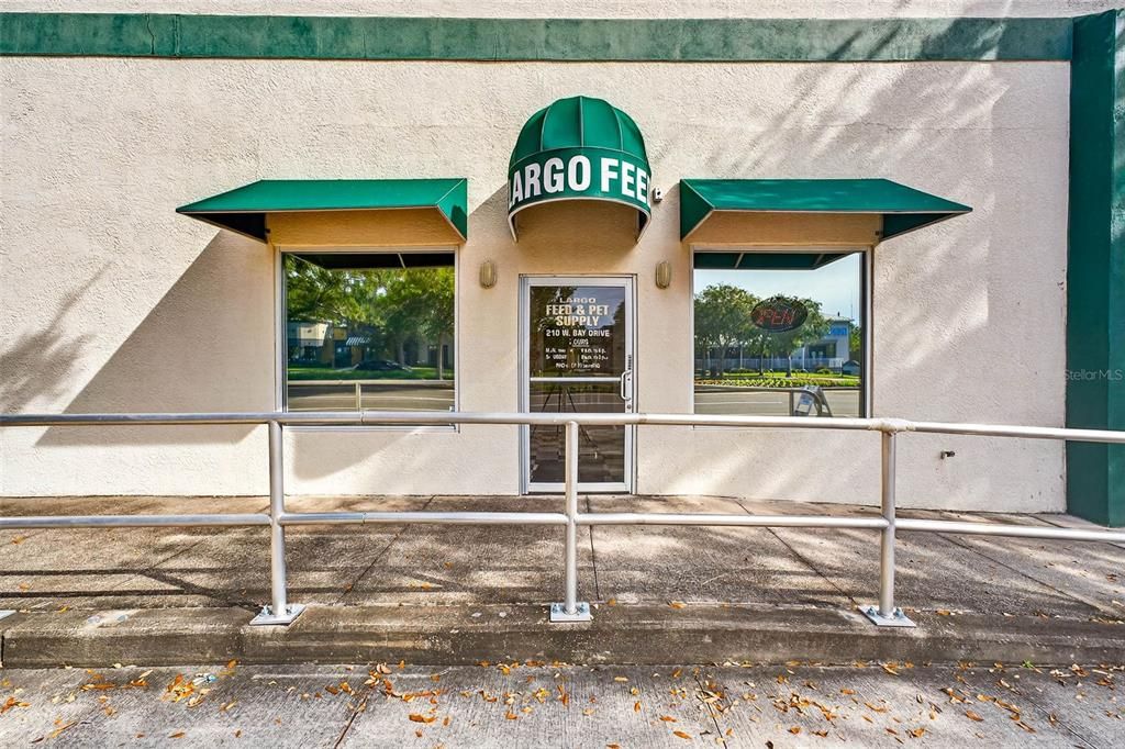 Activo con contrato: $1,200,000 (0 camas, 0 baños, 10670 Pies cuadrados)