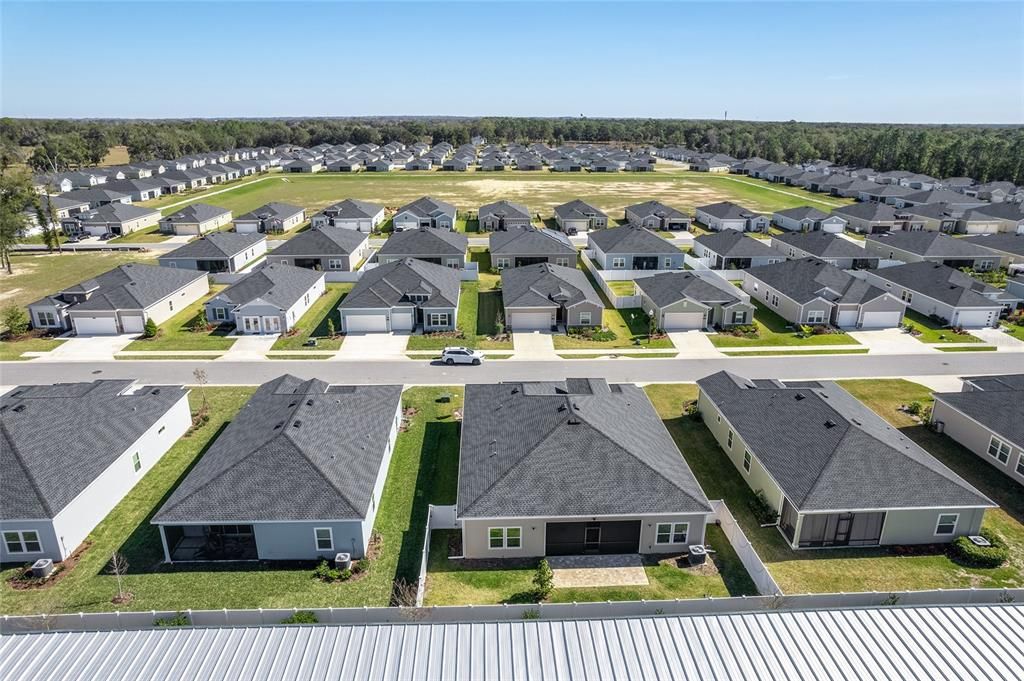 В аренду: $2,200 (3 спален, 3 ванн, 2039 Квадратных фут)