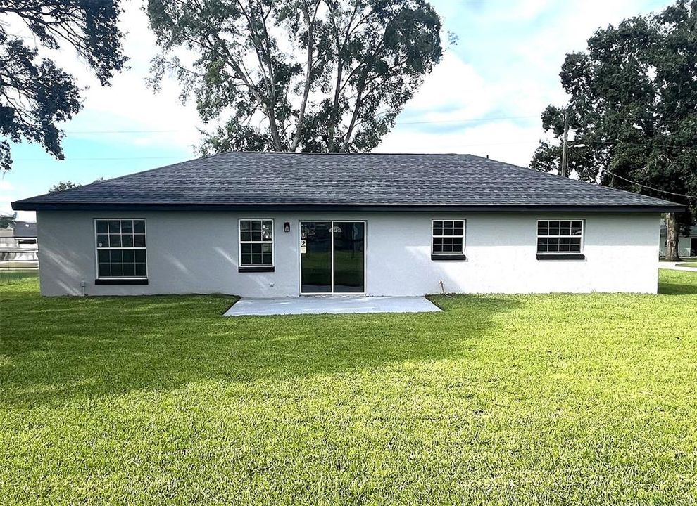 待售: $234,000 (3 贝兹, 2 浴室, 1356 平方英尺)