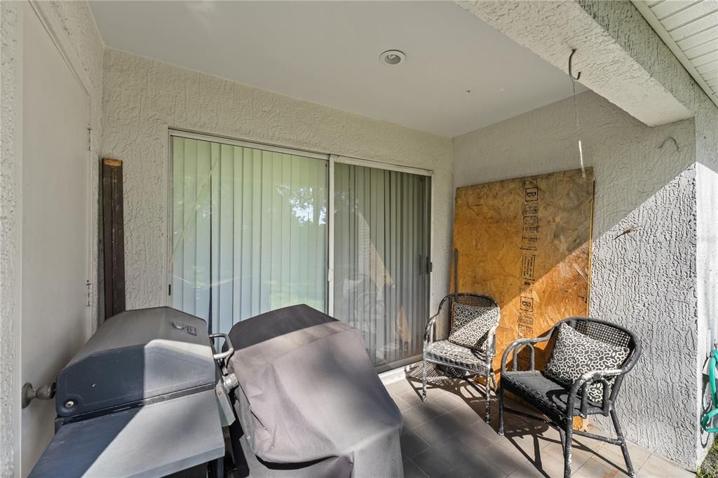 For Sale: $269,900 (3 beds, 2 baths, 1279 Square Feet)