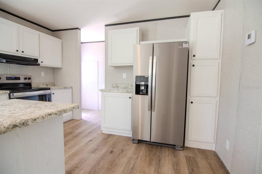 На продажу: $279,900 (3 спален, 2 ванн, 1493 Квадратных фут)