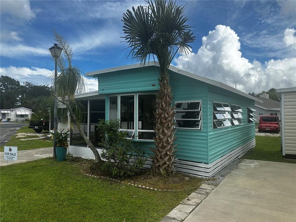 For Sale: $14,900 (1 beds, 1 baths, 450 Square Feet)