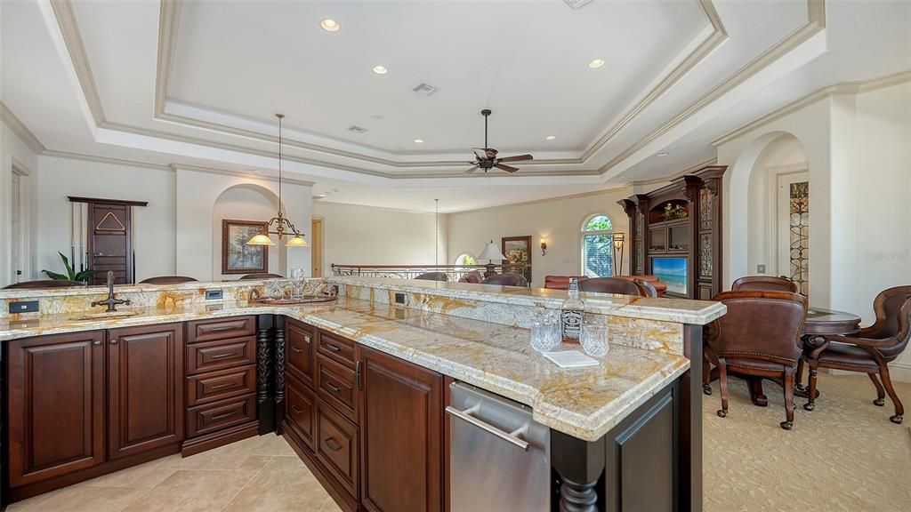 En Venta: $4,650,000 (4 camas, 5 baños, 7579 Pies cuadrados)