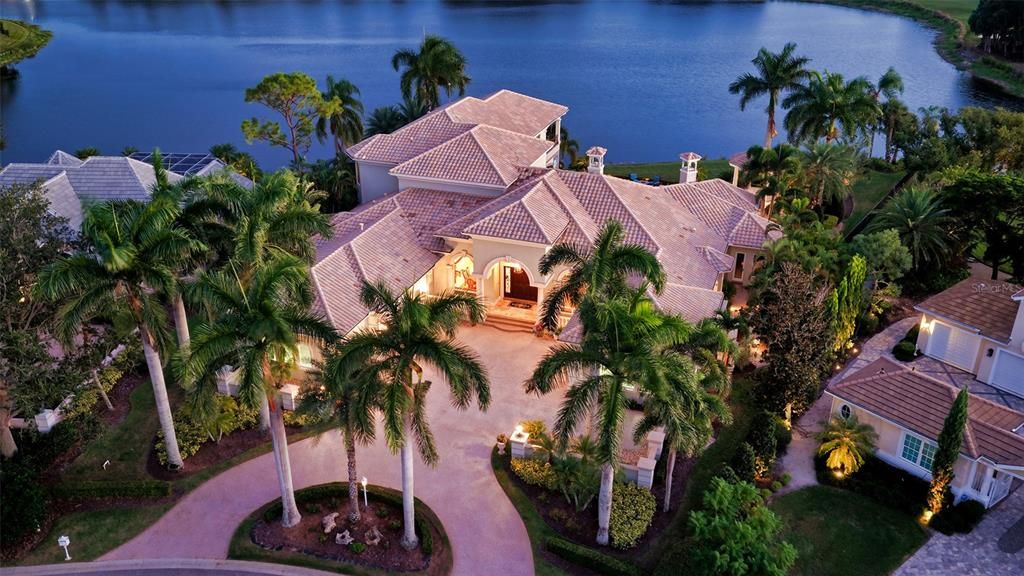 En Venta: $4,650,000 (4 camas, 5 baños, 7579 Pies cuadrados)