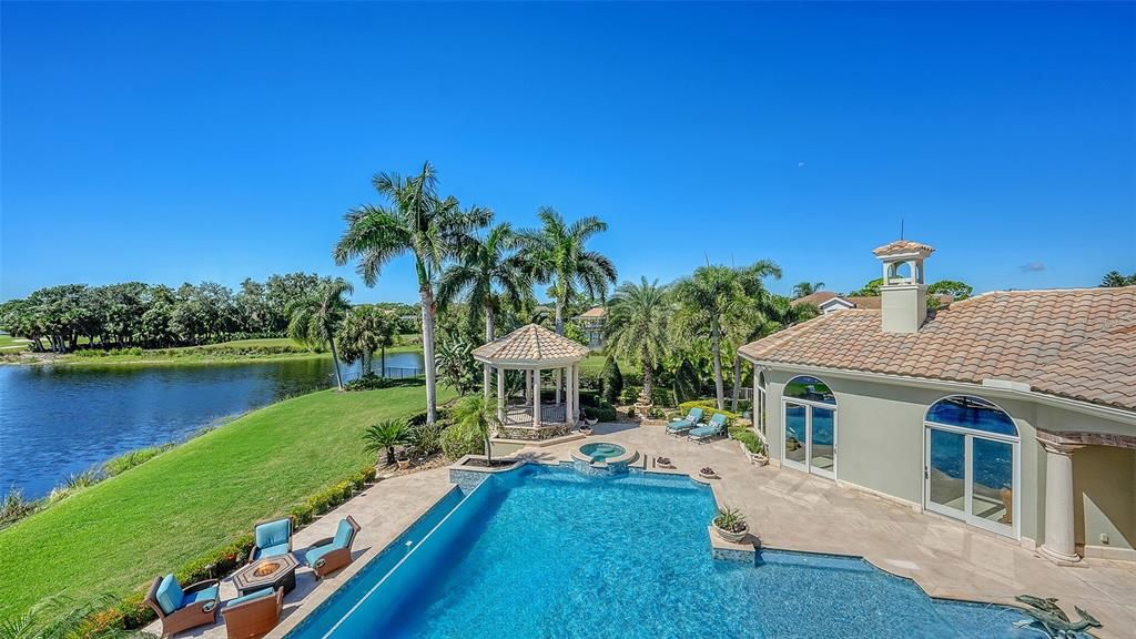 En Venta: $4,650,000 (4 camas, 5 baños, 7579 Pies cuadrados)