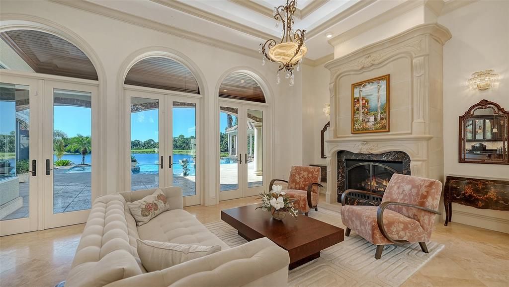 En Venta: $4,650,000 (4 camas, 5 baños, 7579 Pies cuadrados)