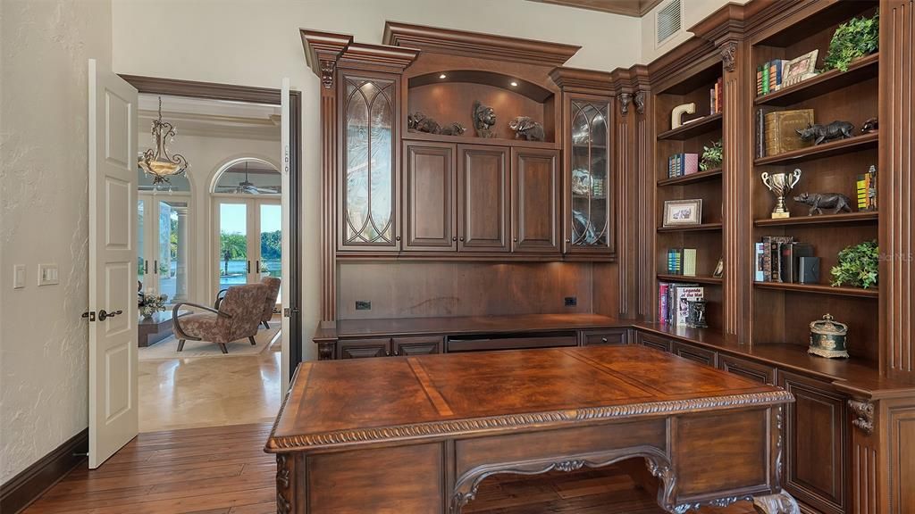 En Venta: $4,650,000 (4 camas, 5 baños, 7579 Pies cuadrados)