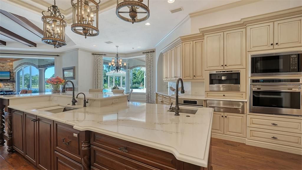 En Venta: $4,650,000 (4 camas, 5 baños, 7579 Pies cuadrados)