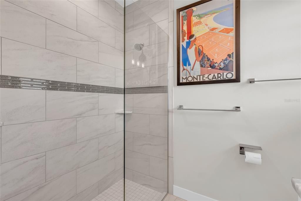 На продажу: $899,000 (3 спален, 3 ванн, 2499 Квадратных фут)