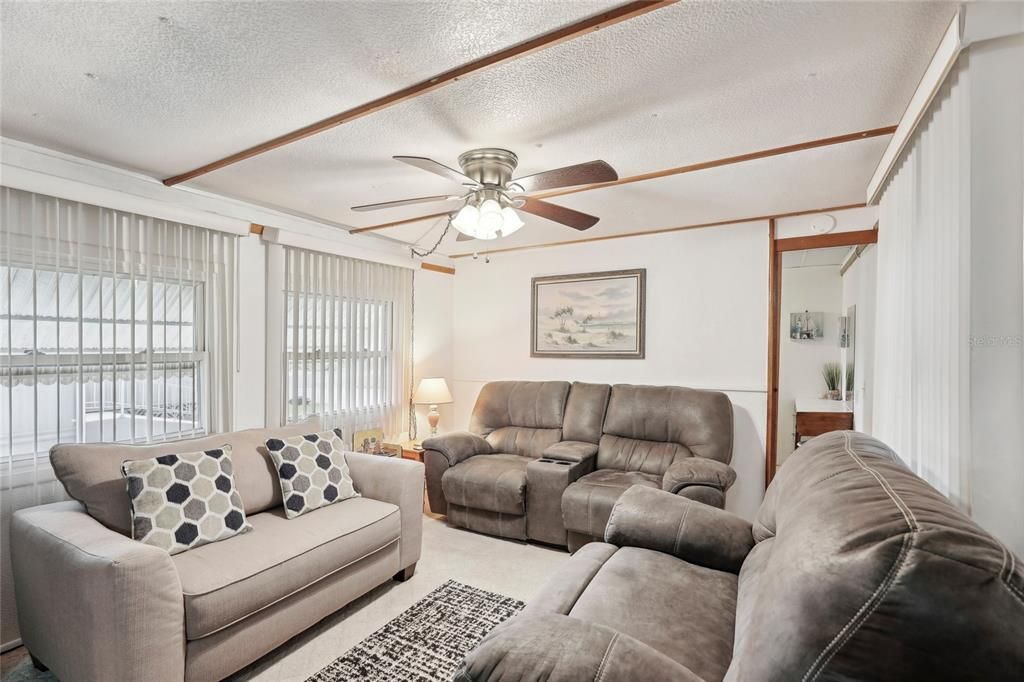 En Venta: $119,900 (3 camas, 1 baños, 720 Pies cuadrados)