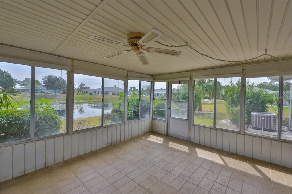 合同活跃: $190,000 (2 贝兹, 2 浴室, 1516 平方英尺)