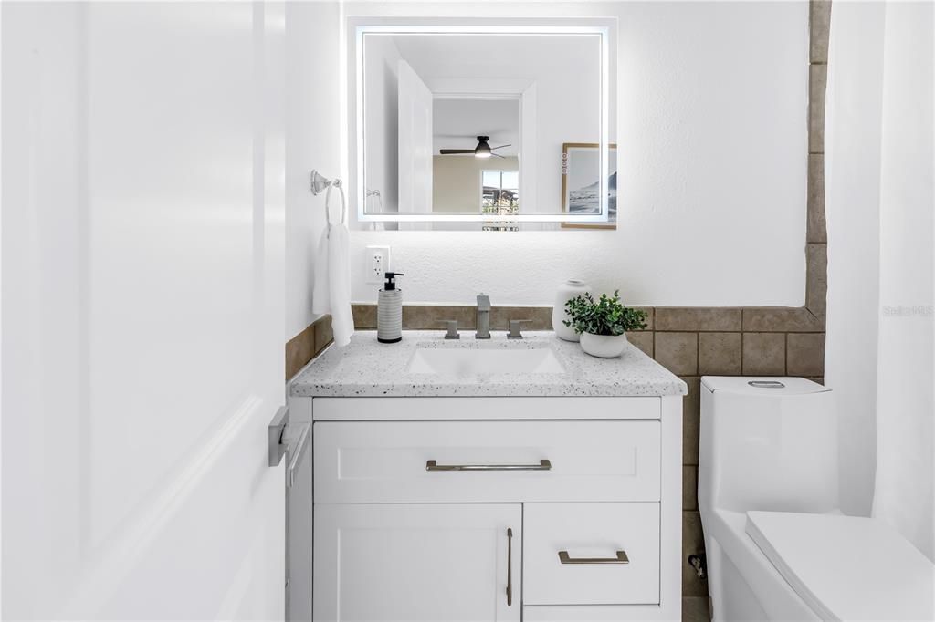 出租: $5,800 (4 贝兹, 4 浴室, 2270 平方英尺)