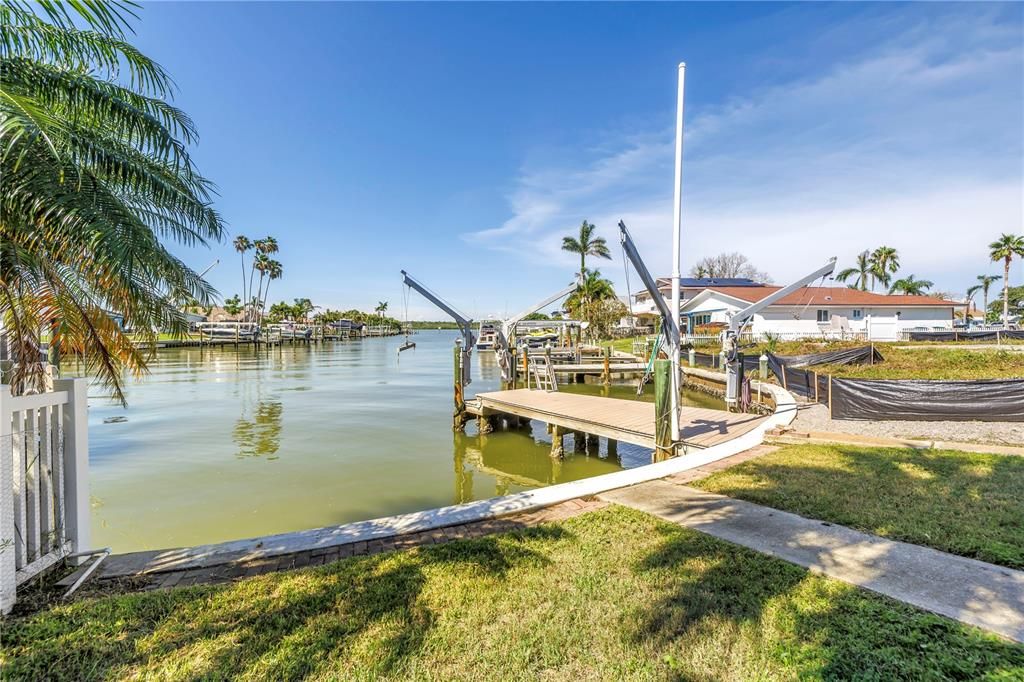 出租: $5,800 (4 贝兹, 4 浴室, 2270 平方英尺)