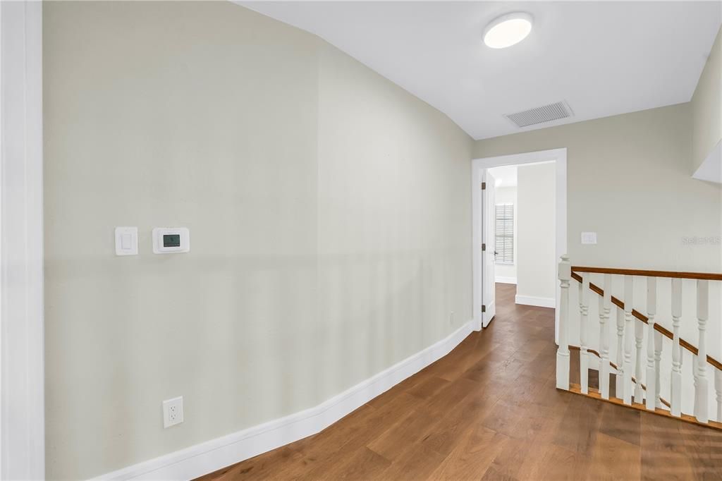 出租: $5,800 (4 贝兹, 4 浴室, 2270 平方英尺)