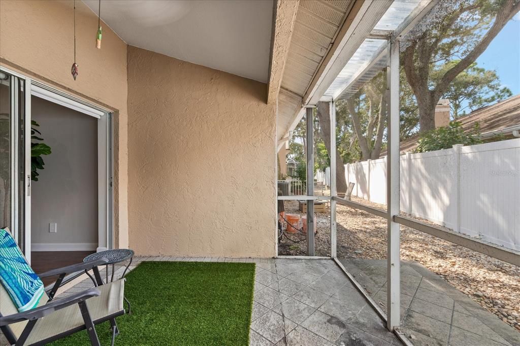 Active With Contract: $325,000 (3 beds, 2 baths, 1610 Square Feet)