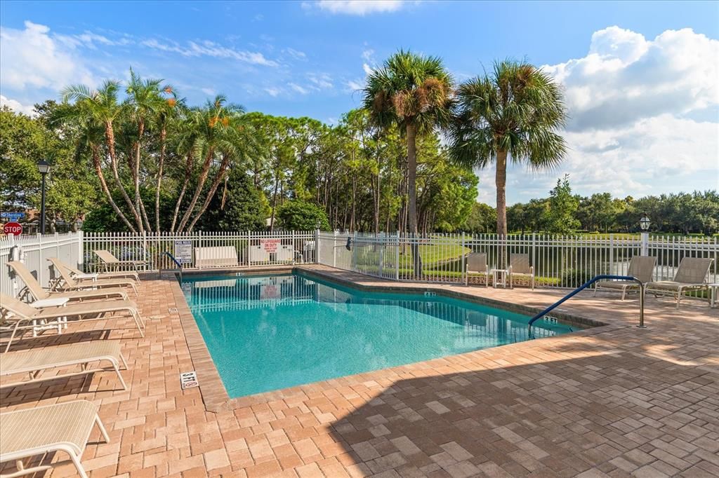 Active With Contract: $325,000 (3 beds, 2 baths, 1610 Square Feet)