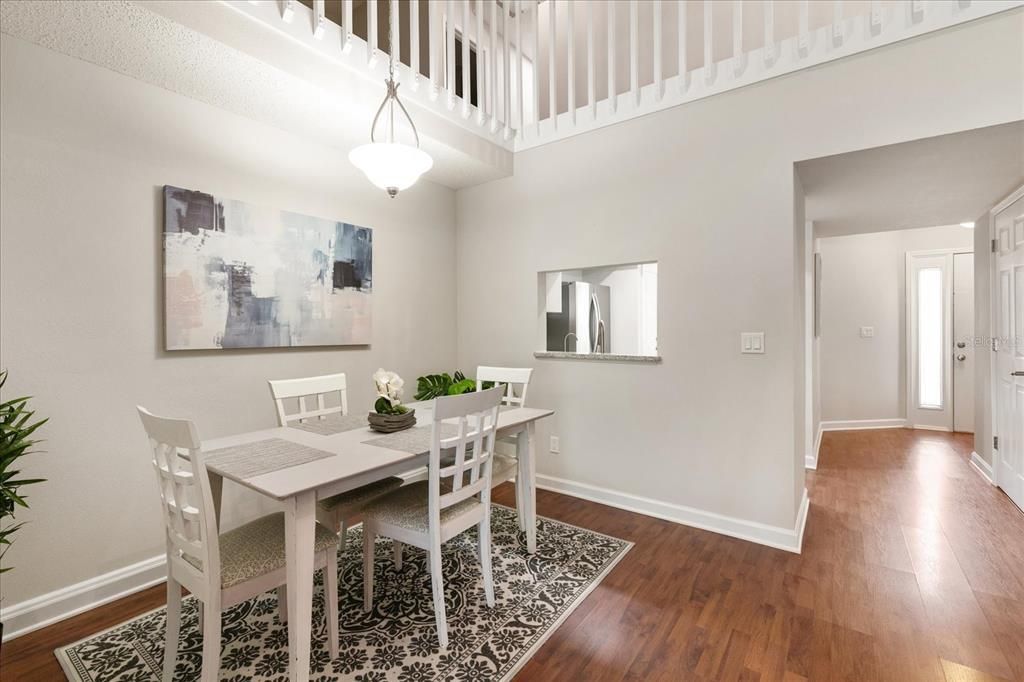 Active With Contract: $325,000 (3 beds, 2 baths, 1610 Square Feet)