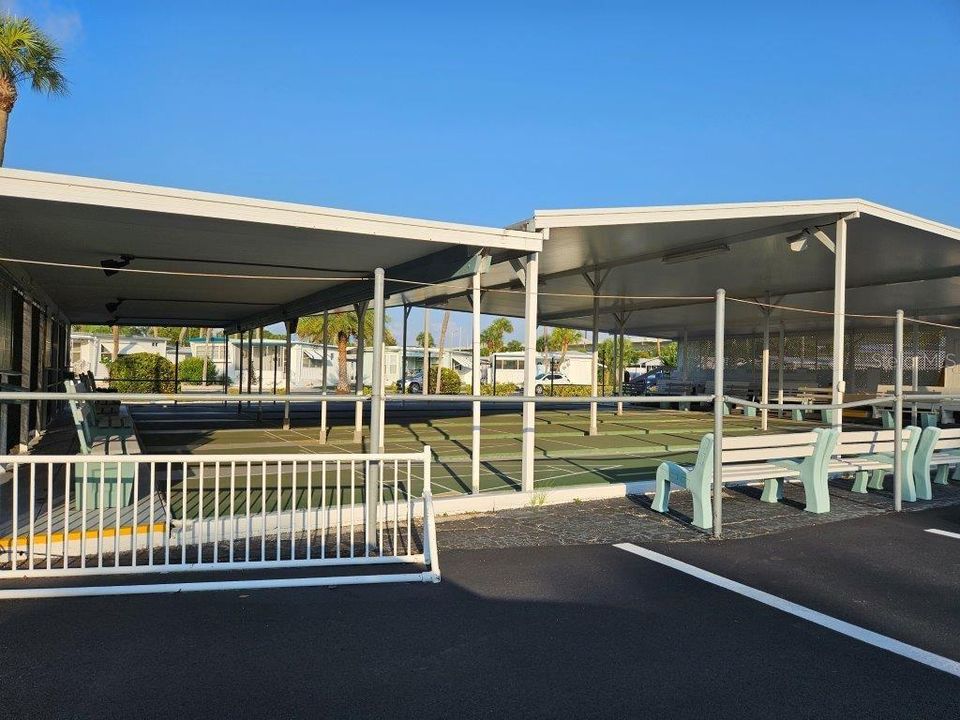 待售: $80,000 (1 贝兹, 1 浴室, 550 平方英尺)