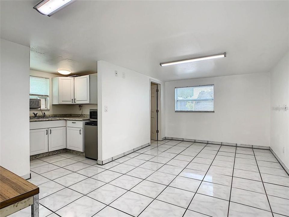 В аренду: $1,250 (1 спален, 1 ванн, 790 Квадратных фут)