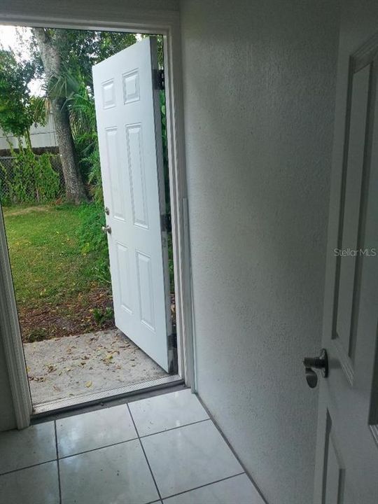 В аренду: $1,250 (1 спален, 1 ванн, 790 Квадратных фут)