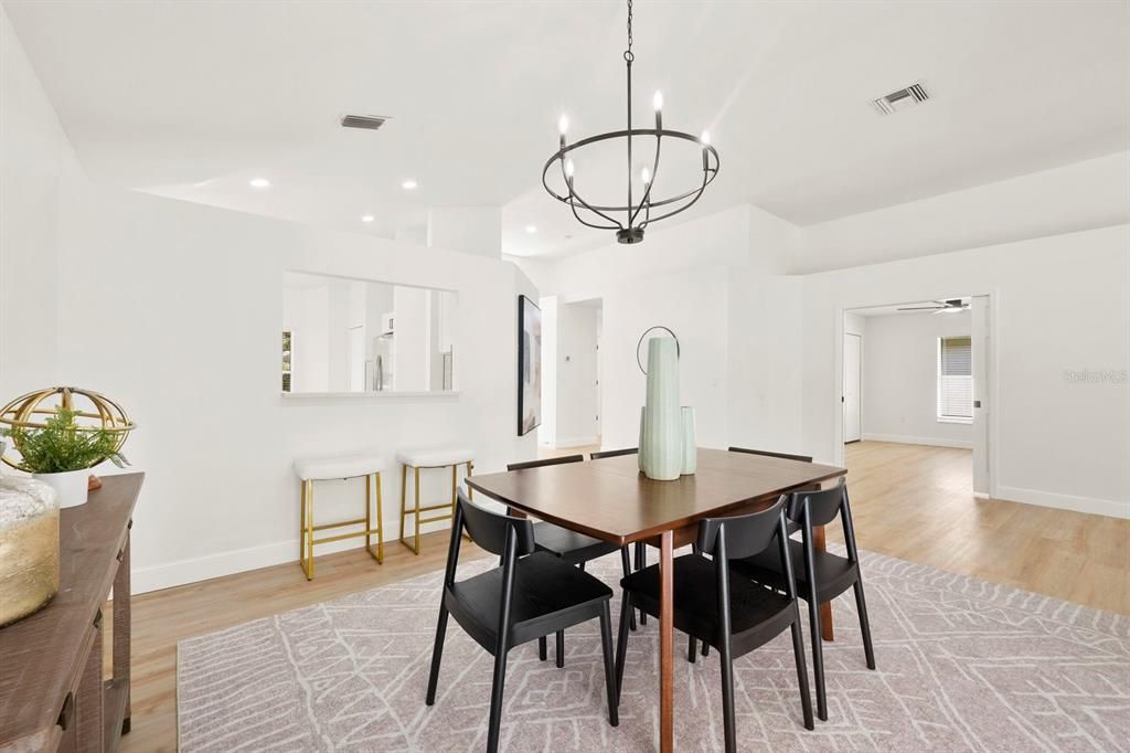 Active With Contract: $464,900 (3 beds, 2 baths, 1862 Square Feet)