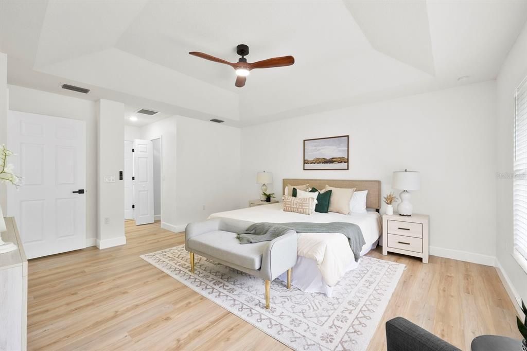 Active With Contract: $464,900 (3 beds, 2 baths, 1862 Square Feet)