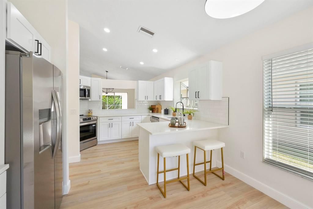 Active With Contract: $464,900 (3 beds, 2 baths, 1862 Square Feet)