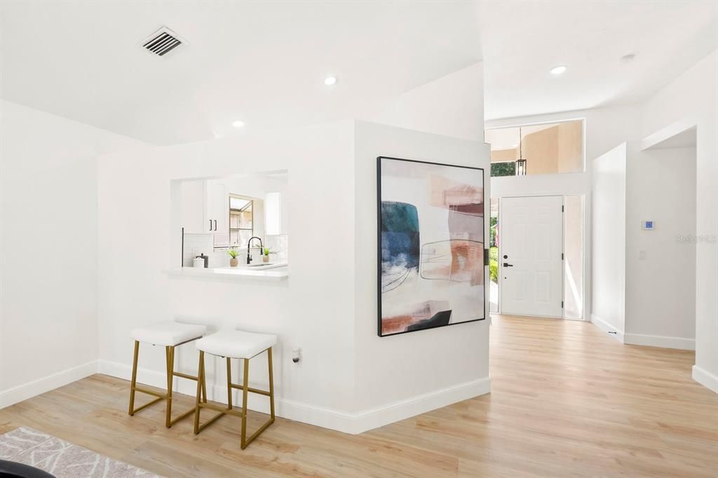 Active With Contract: $464,900 (3 beds, 2 baths, 1862 Square Feet)