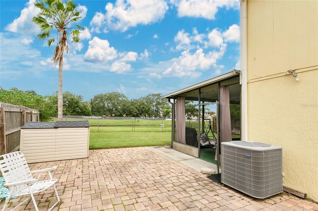 Active With Contract: $385,000 (3 beds, 2 baths, 1566 Square Feet)