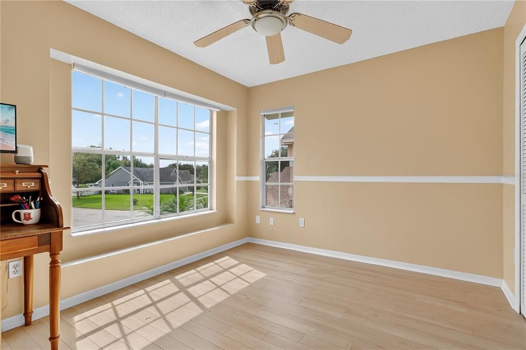 Active With Contract: $385,000 (3 beds, 2 baths, 1566 Square Feet)