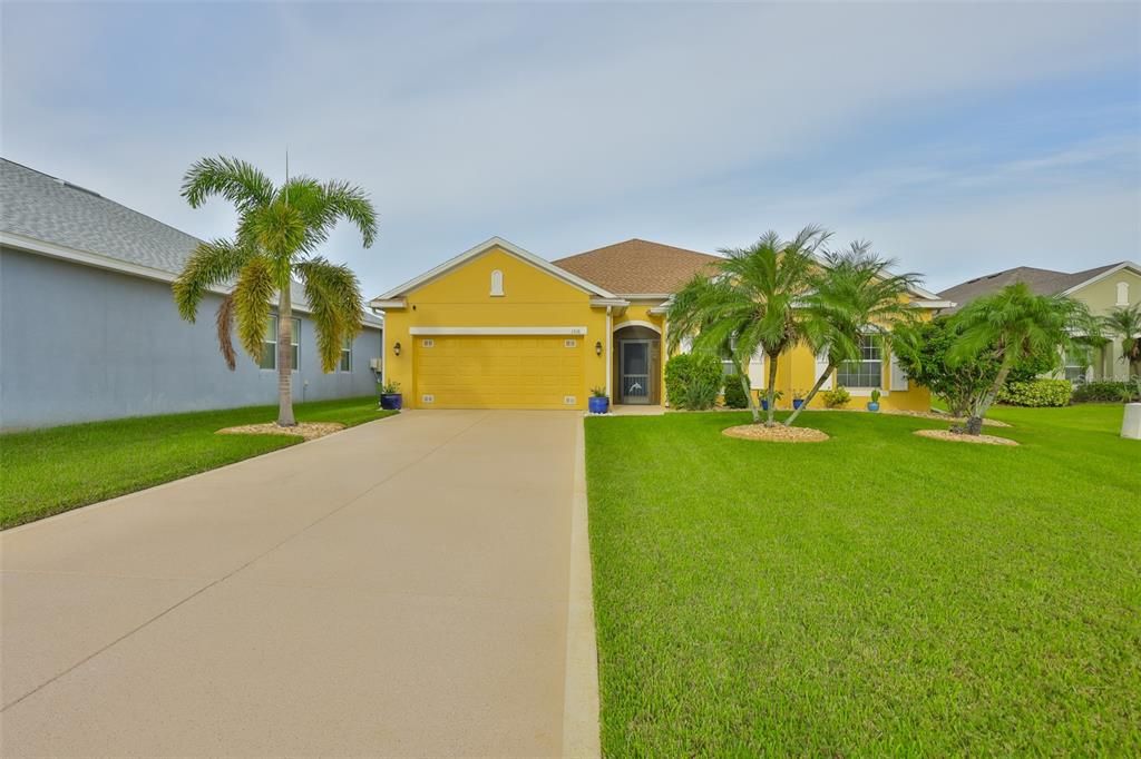 En Venta: $429,999 (4 camas, 2 baños, 2653 Pies cuadrados)