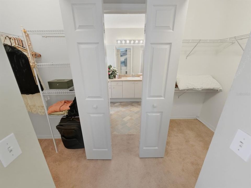 Active With Contract: $269,900 (2 beds, 2 baths, 1825 Square Feet)