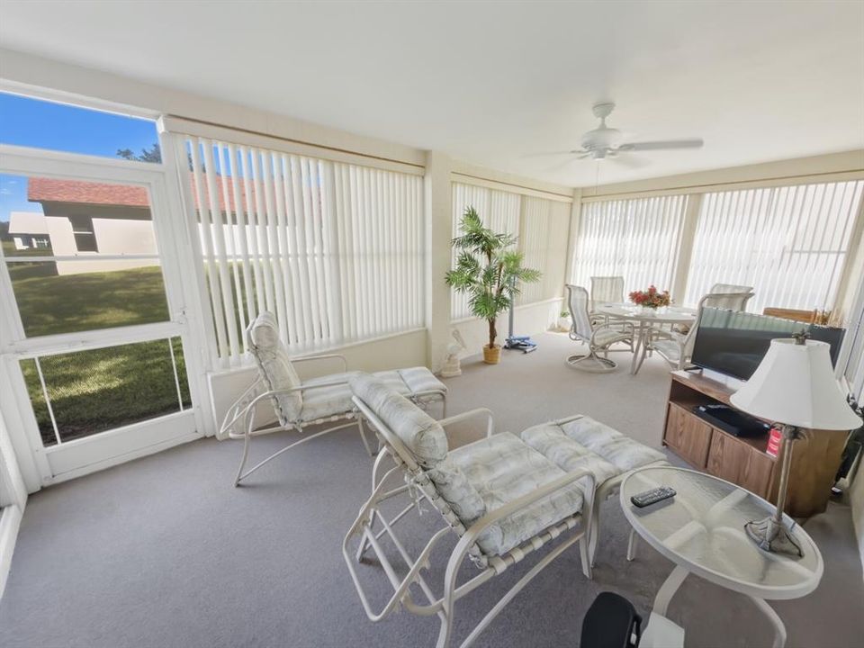 Active With Contract: $269,900 (2 beds, 2 baths, 1825 Square Feet)