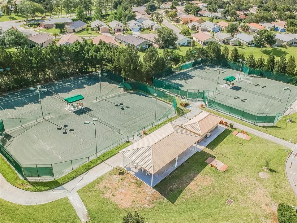 Active With Contract: $269,900 (2 beds, 2 baths, 1825 Square Feet)