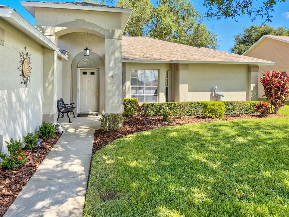 Active With Contract: $269,900 (2 beds, 2 baths, 1825 Square Feet)