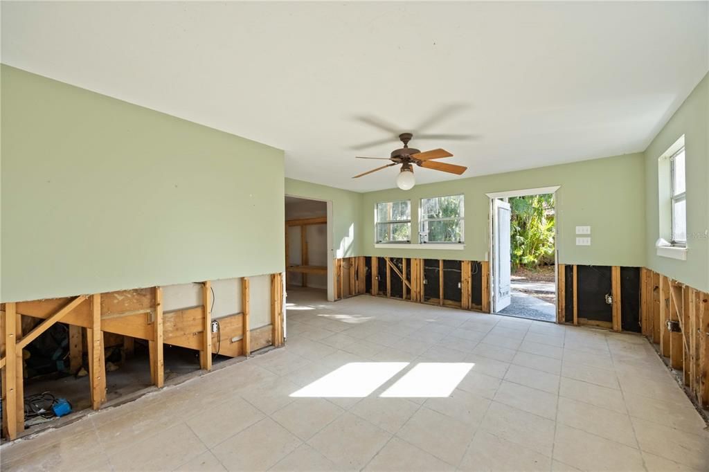 На продажу: $950,000 (4 спален, 6 ванн, 3177 Квадратных фут)