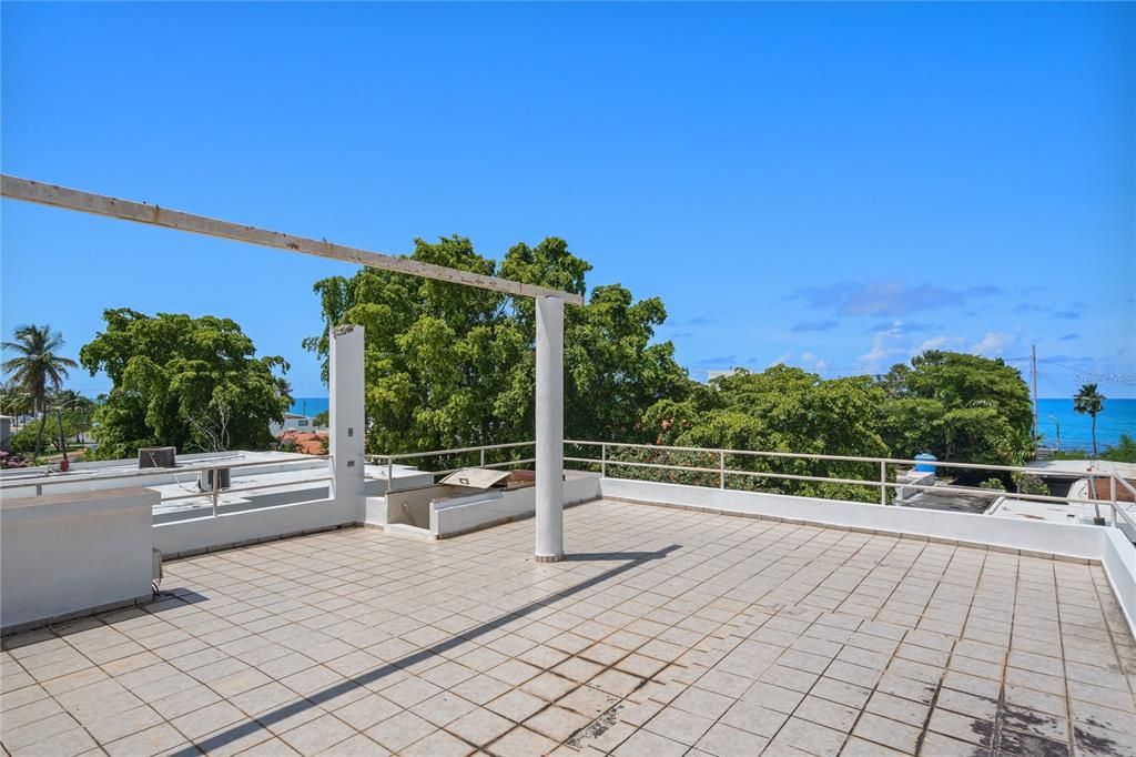 待售: $1,475,000 (4 贝兹, 4 浴室, 2742 平方英尺)