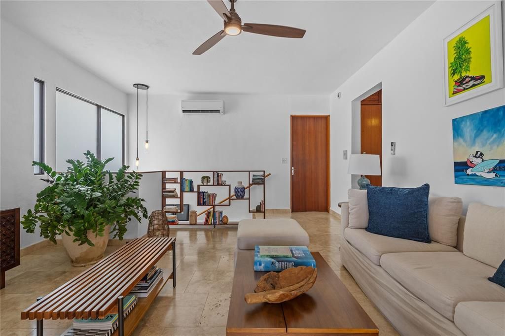 待售: $1,475,000 (4 贝兹, 4 浴室, 2742 平方英尺)