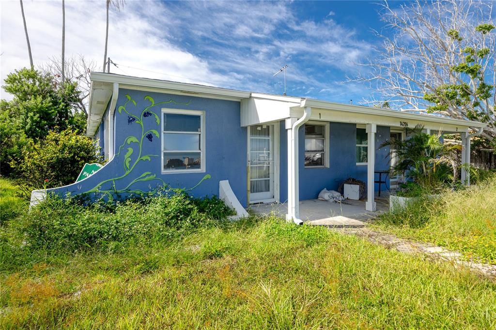 Active With Contract: $455,000 (0.16 acres)