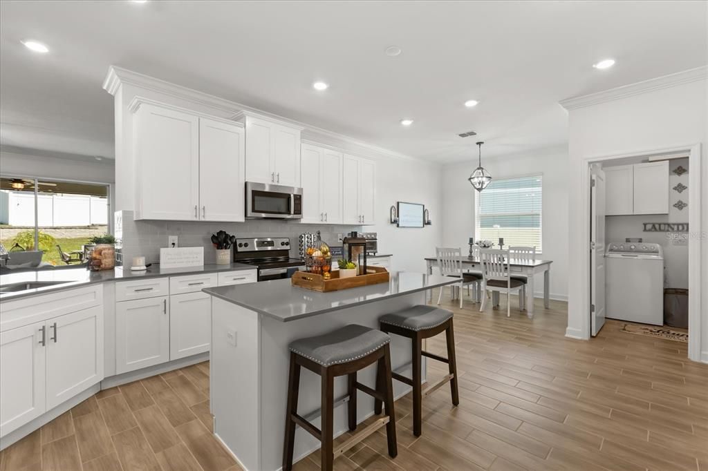 待售: $494,997 (4 贝兹, 3 浴室, 2379 平方英尺)