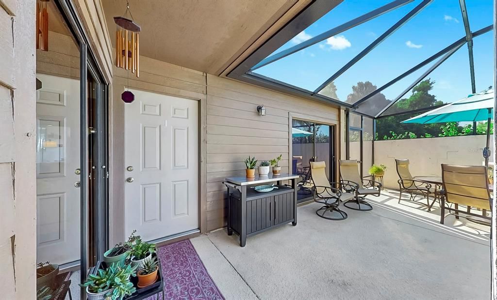 Active With Contract: $268,000 (2 beds, 2 baths, 1064 Square Feet)